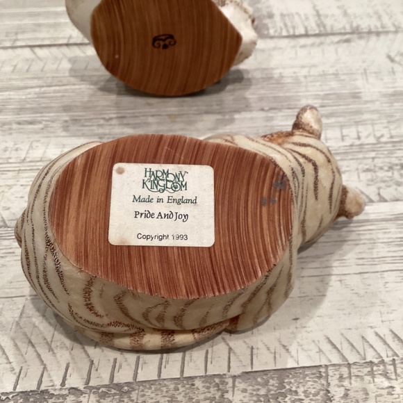 Harmony Kingdom Pride and Joy collector figurine - Picture 4 of 5